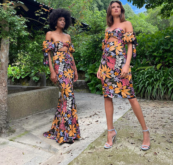 Dresses_and_gowns_banner.jpg