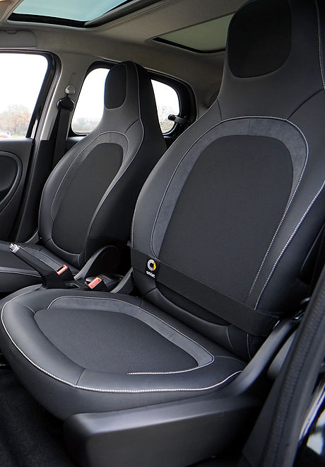 Sports%20Car%20Interior_edited.jpg
