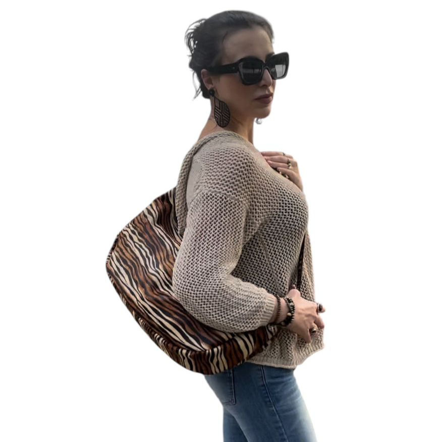 foto com bolsa bag animal print