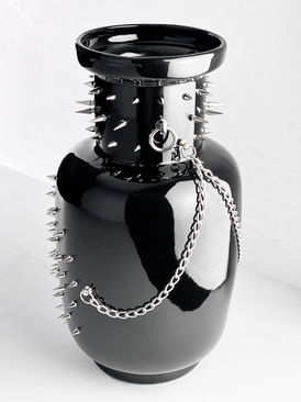 VASE NOT VANILLA black gloss