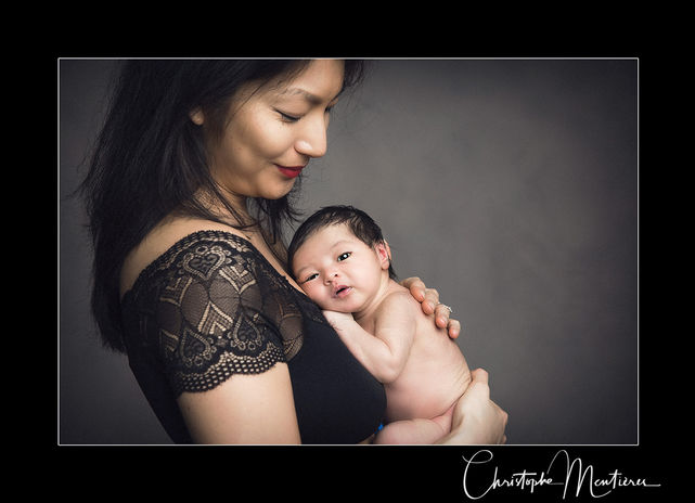 Photographe nouveau-né à Pau, Tarbes, Lourdes, Nay et Pontacq. Séance photo bébé à domicile douce, naturelle et respectueuse du rythme de votre enfant.
séance photo nouveau-né
photographe nouveau-né
photo bébé à domicile
shooting bébé maison
photographe naissance Pau
photographe bébé Pau
photographe bébé Tarbes
photographe bébé Lourdes
photographe bébé Nay
photographe bébé Pontacq
photos naissance naturelles
séance photo bébé professionnelle