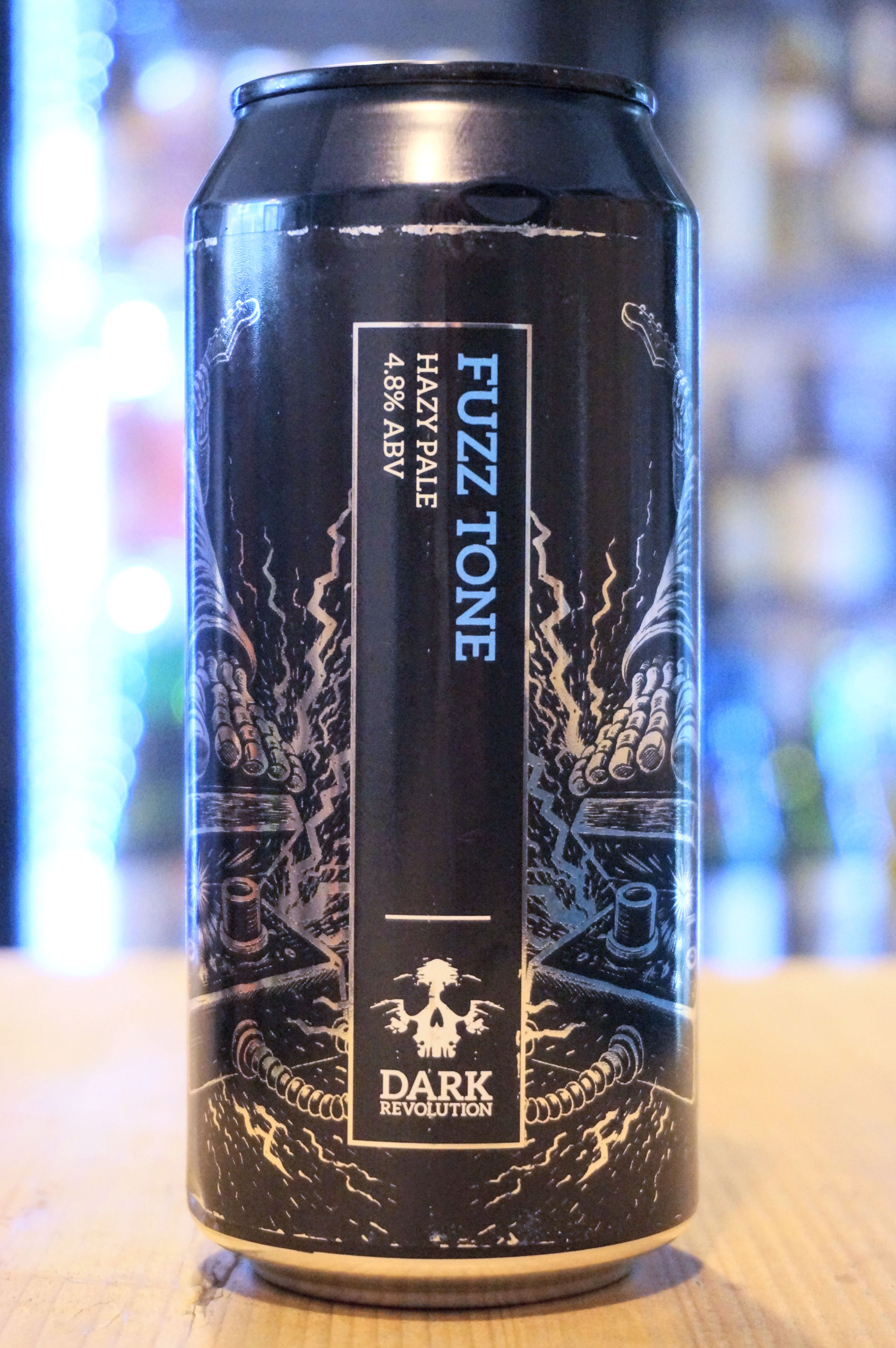 DARK REVOLUTION - FUZZ TONE - 4.8%
