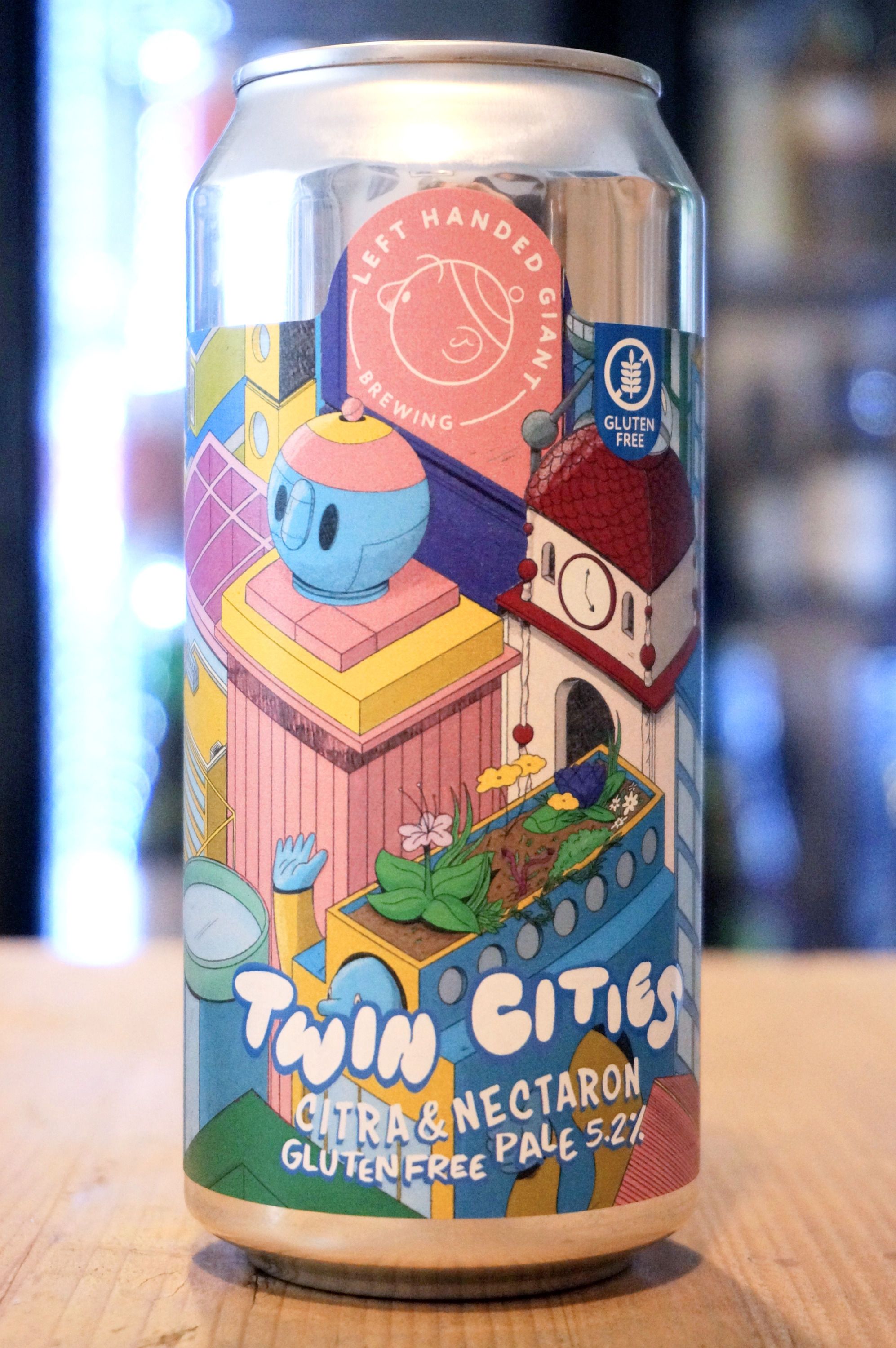 LEFT HANDED GIANT - TWIN CITIES: CITRA & NECTARON - 5.2%
