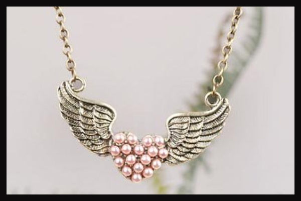 Thumbnail: Pearl Heart with Wings Necklace