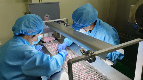 OEM/ODM Health Supplement manufacturing. 100% made in Korea formulations. Full turn key services available.