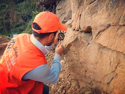 Geología_edited.jpg