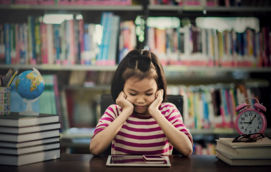 “Am I Making It Worse by Letting Them Stay Home?” When Your Child Is Struggling With School