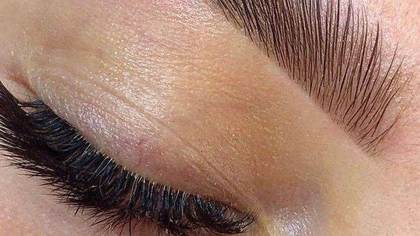 Что же такое "Базовый курс поресничного наращивания ресниц. Классика"