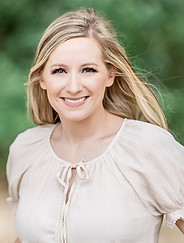 rachel lauen ceo of seagrove marketing headshot