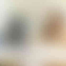 woman scrolling on desktop