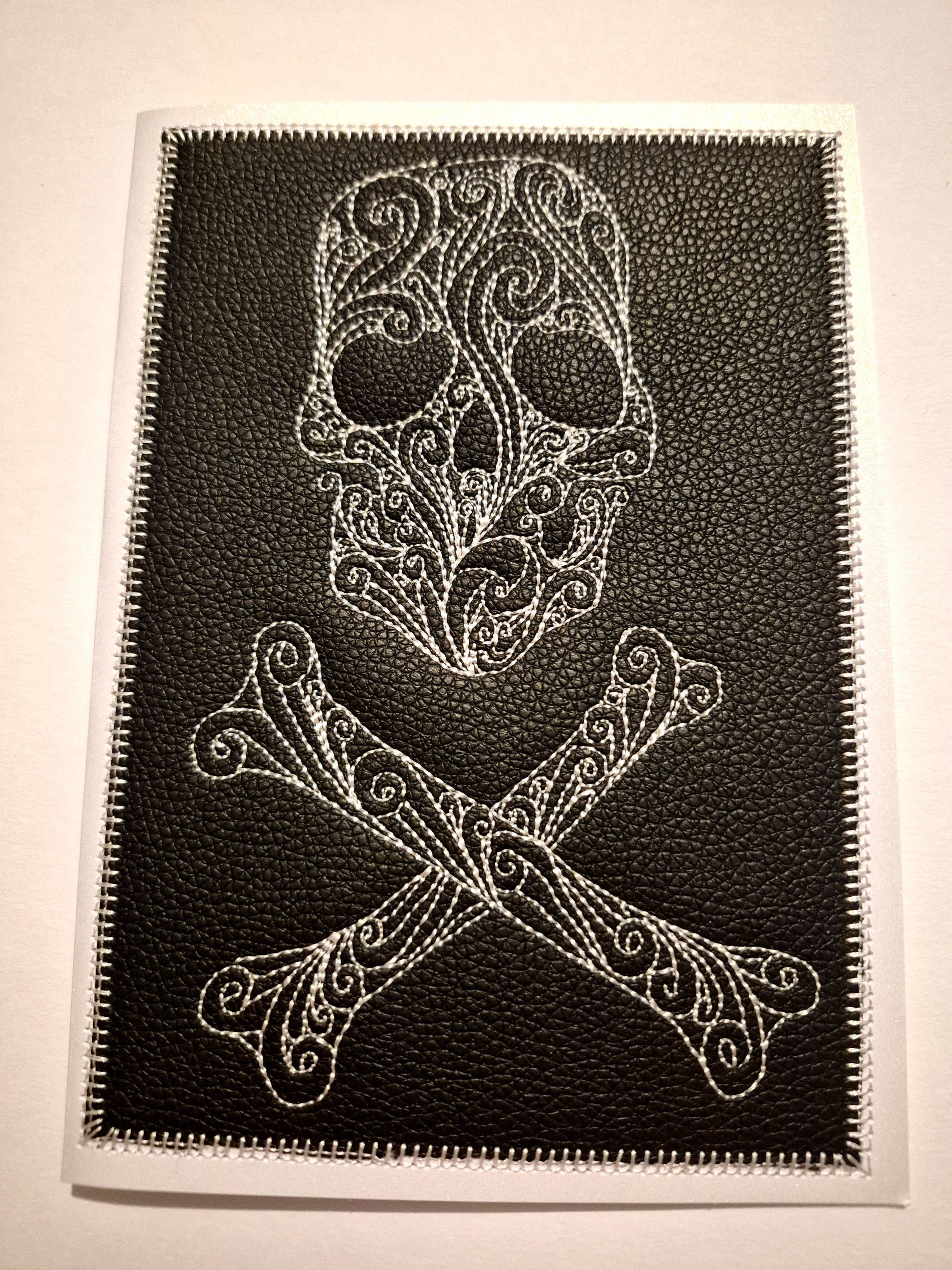 Swirl Skull