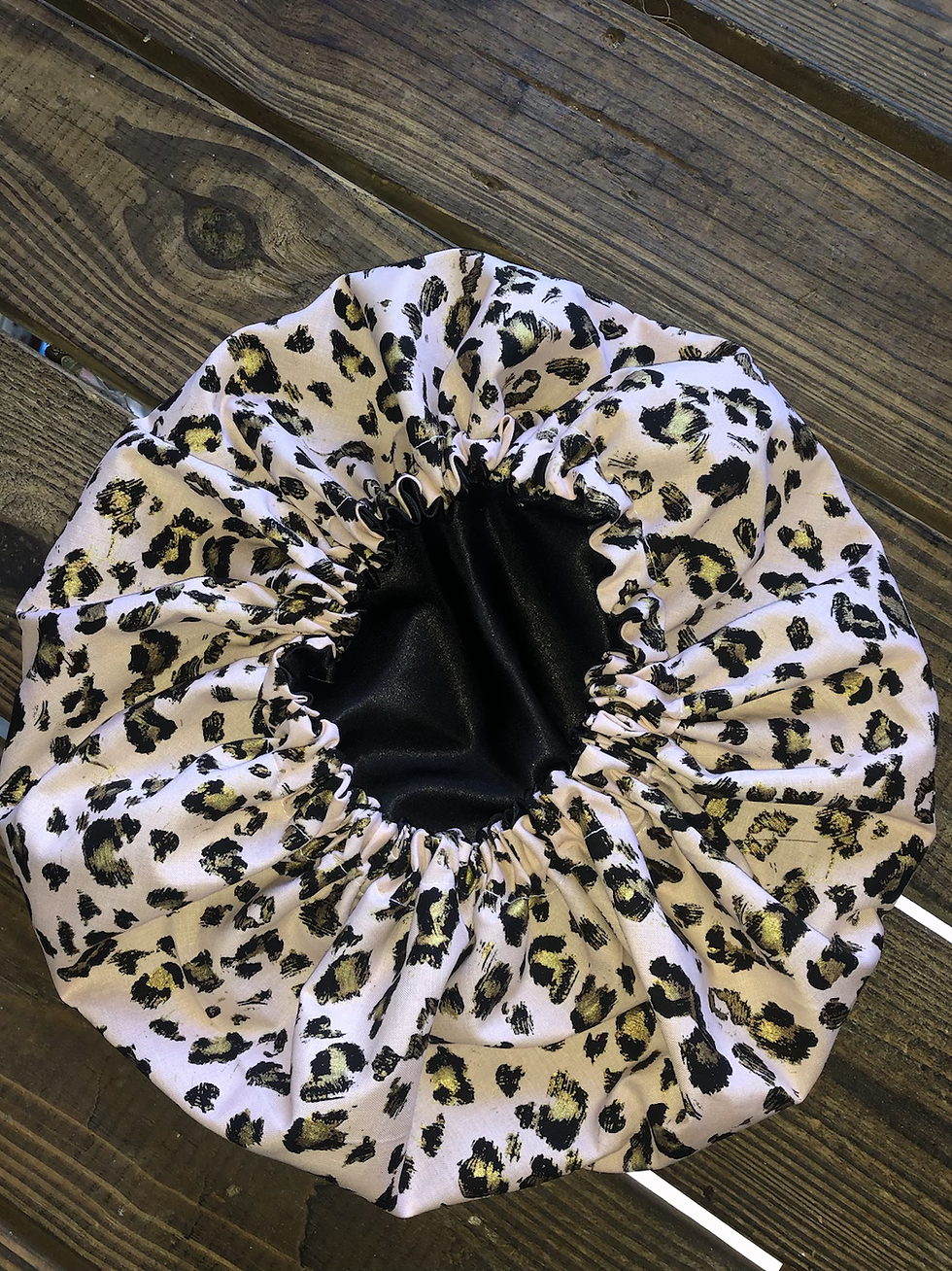 Thumbnail: Bonnet and mini pillow set