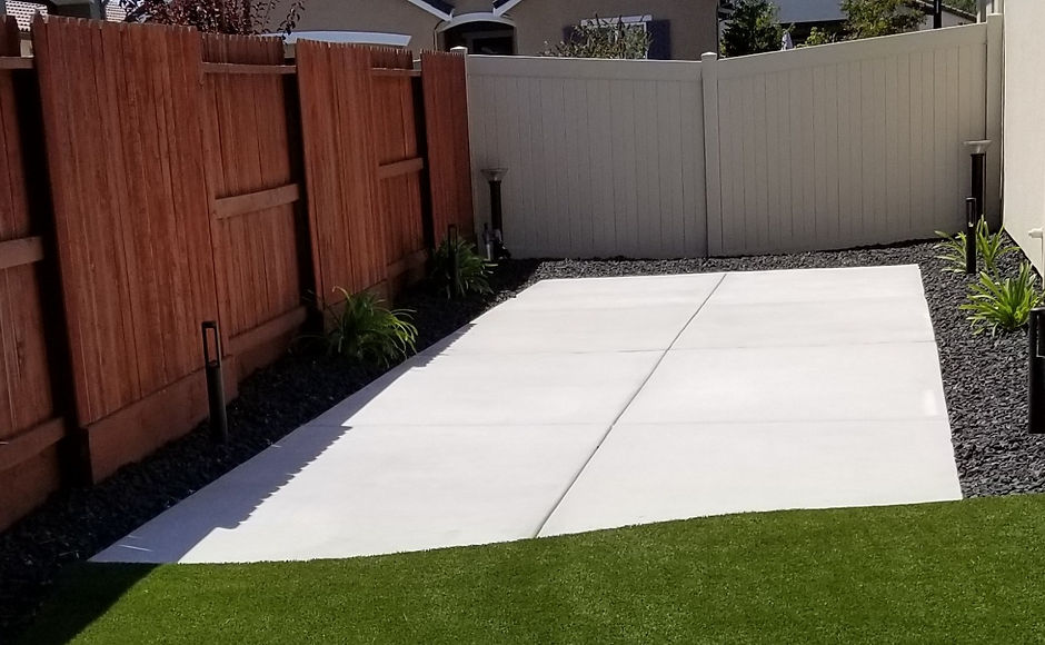 Yard Photo_edited.jpg