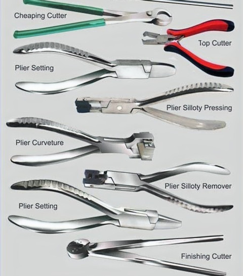 optical-frame-spare-parts-1868421_edited.jpg