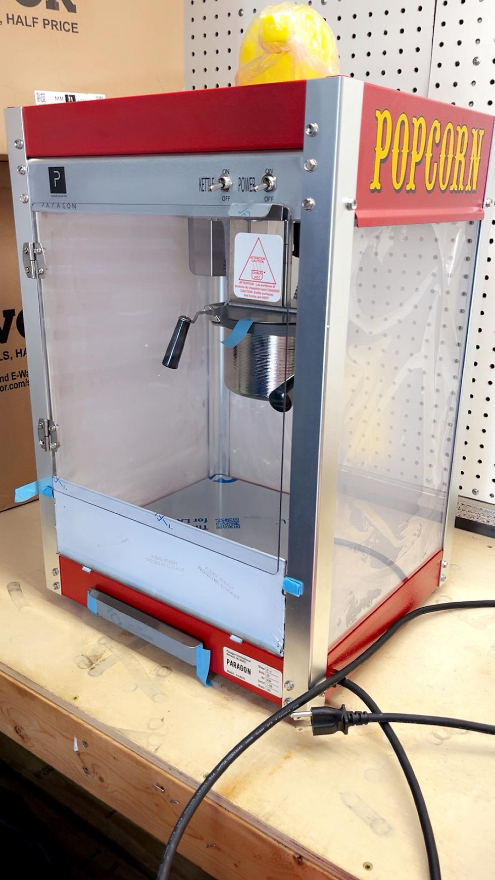 popcorn machine.jpg
