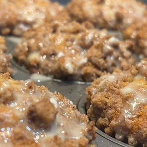 Cinnamon Banana Crumb Muffin