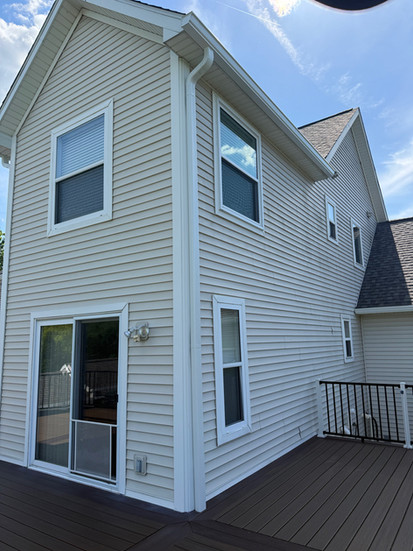 6" Seamless Gutter Upgrade- Milford, MI.