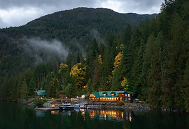 Klahoose Wilderness Resort - Fall - Credit Dolf Vermeulen