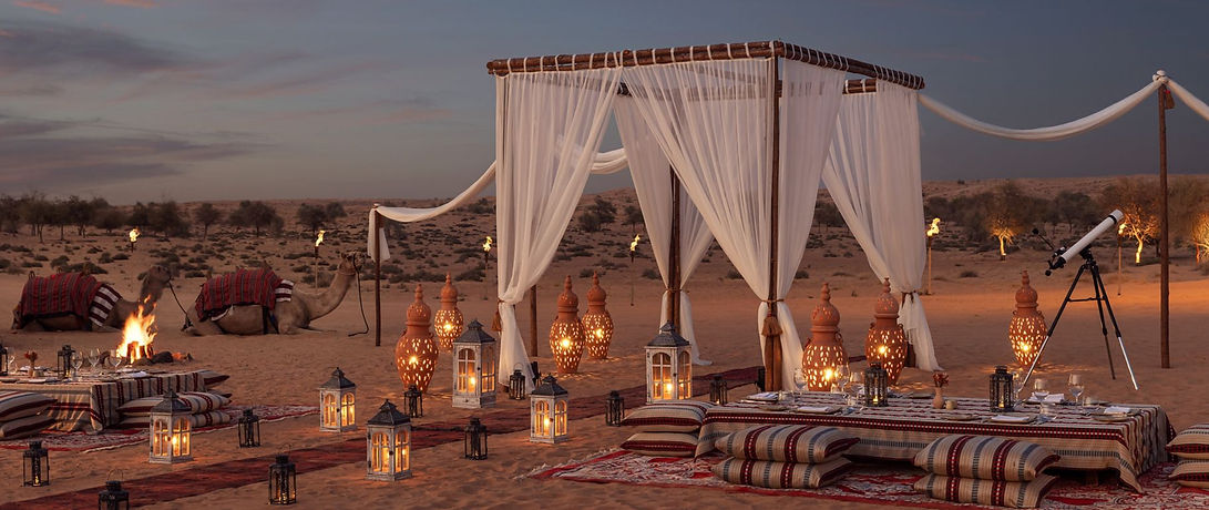 lc-dxbam-dune-dining-40584-12060-Feature-Hor.jpeg
