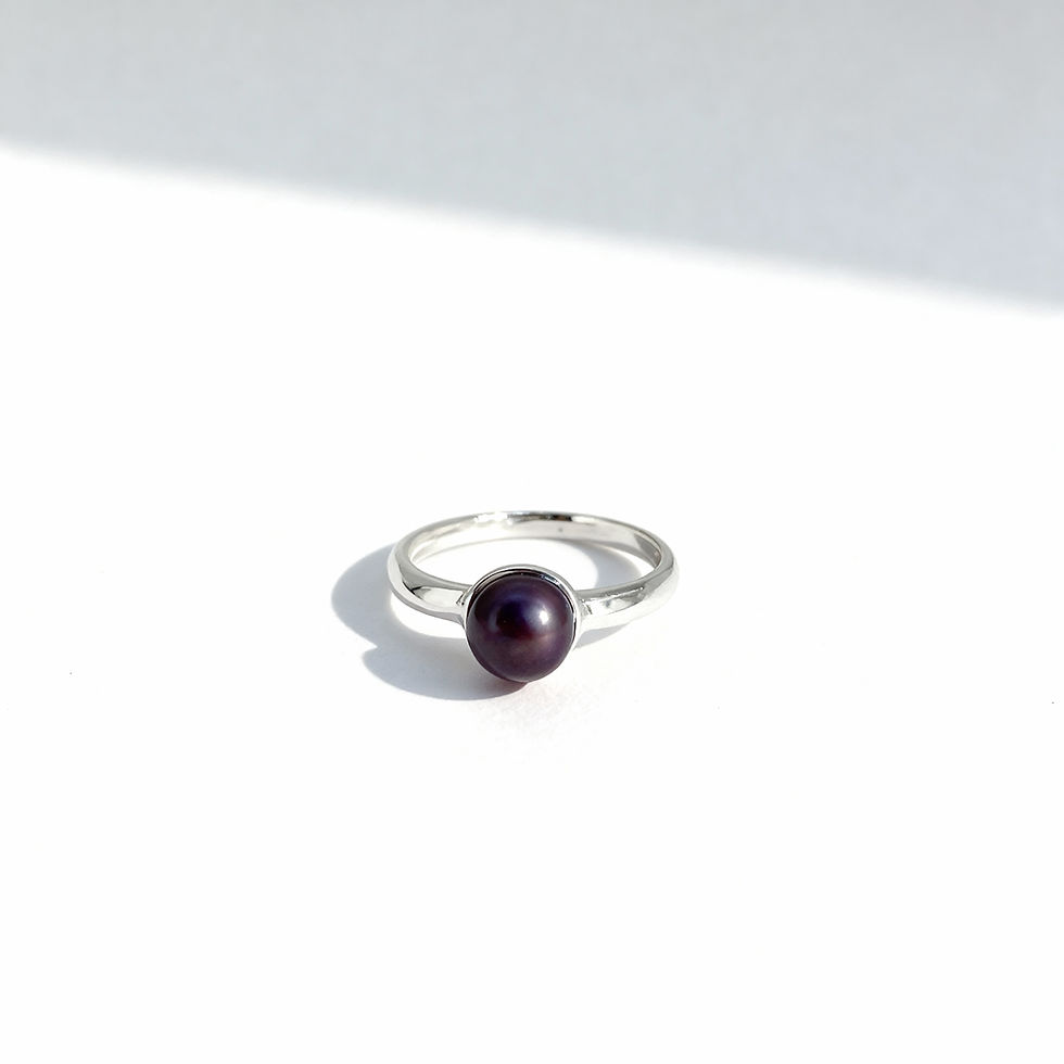 Thumbnail: Mother of Pearl