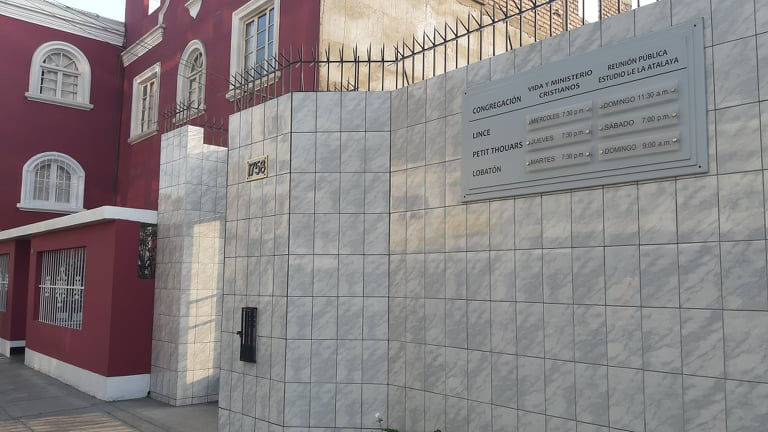 Miniatura: VENTA DE TERRENO EN AV. PETIT THOUARS 1750 LINCE