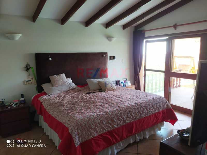 Miniatura: VENTA DE CASA EN LA MOLINA URB. LA PLANICIE