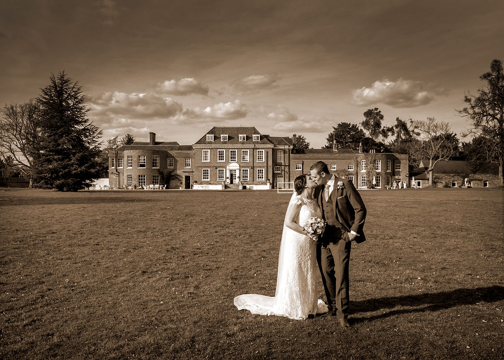 Stoke Place Hotel Summer Wedding ,  Stoke Place Hotel Wedding Photography , Stoke Place Hotel Wedding Photographer , Stoke Place Hotel Wedding Photos