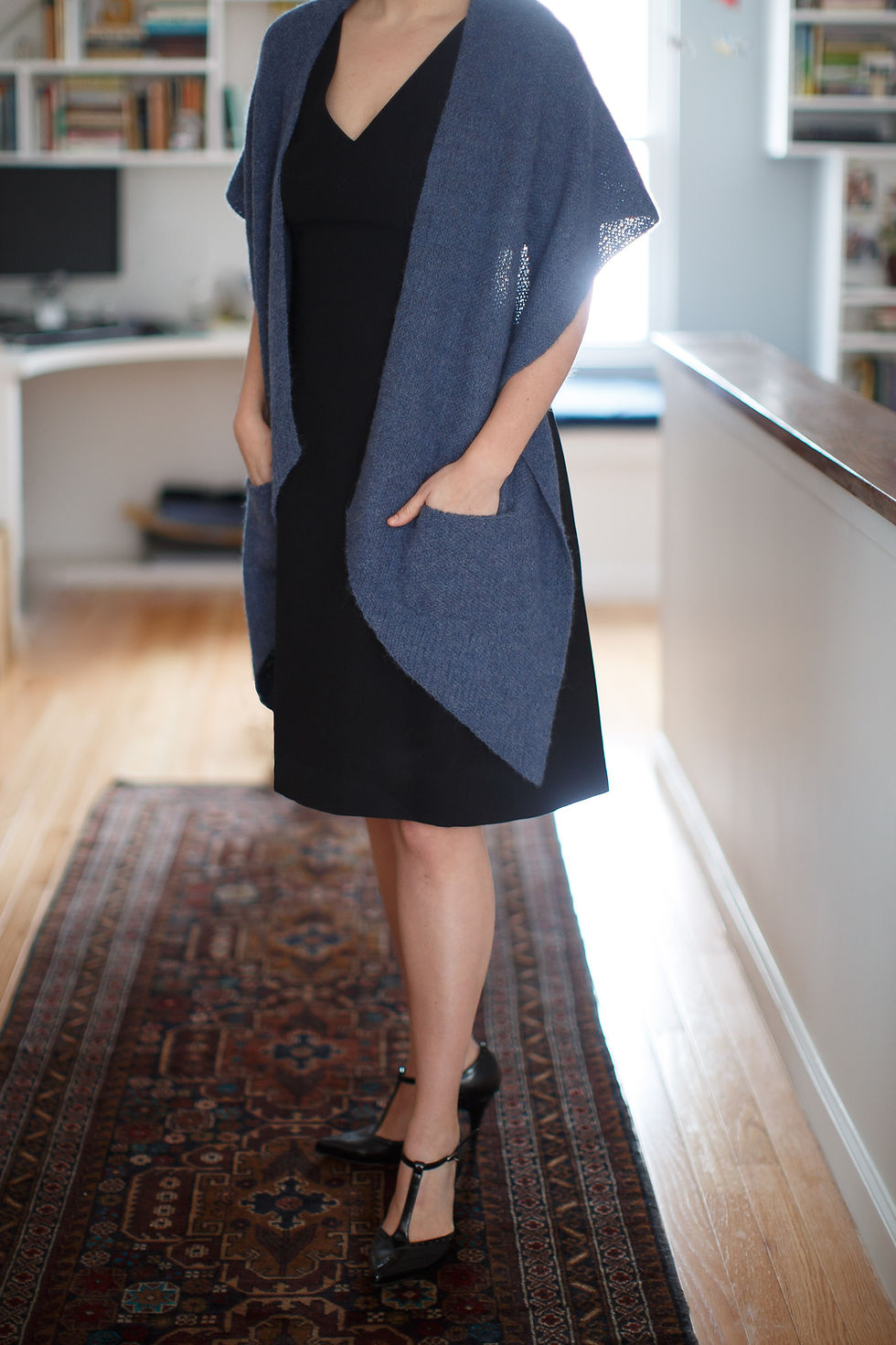 Thumbnail: Gwynevyr Wrap Pattern (knit)