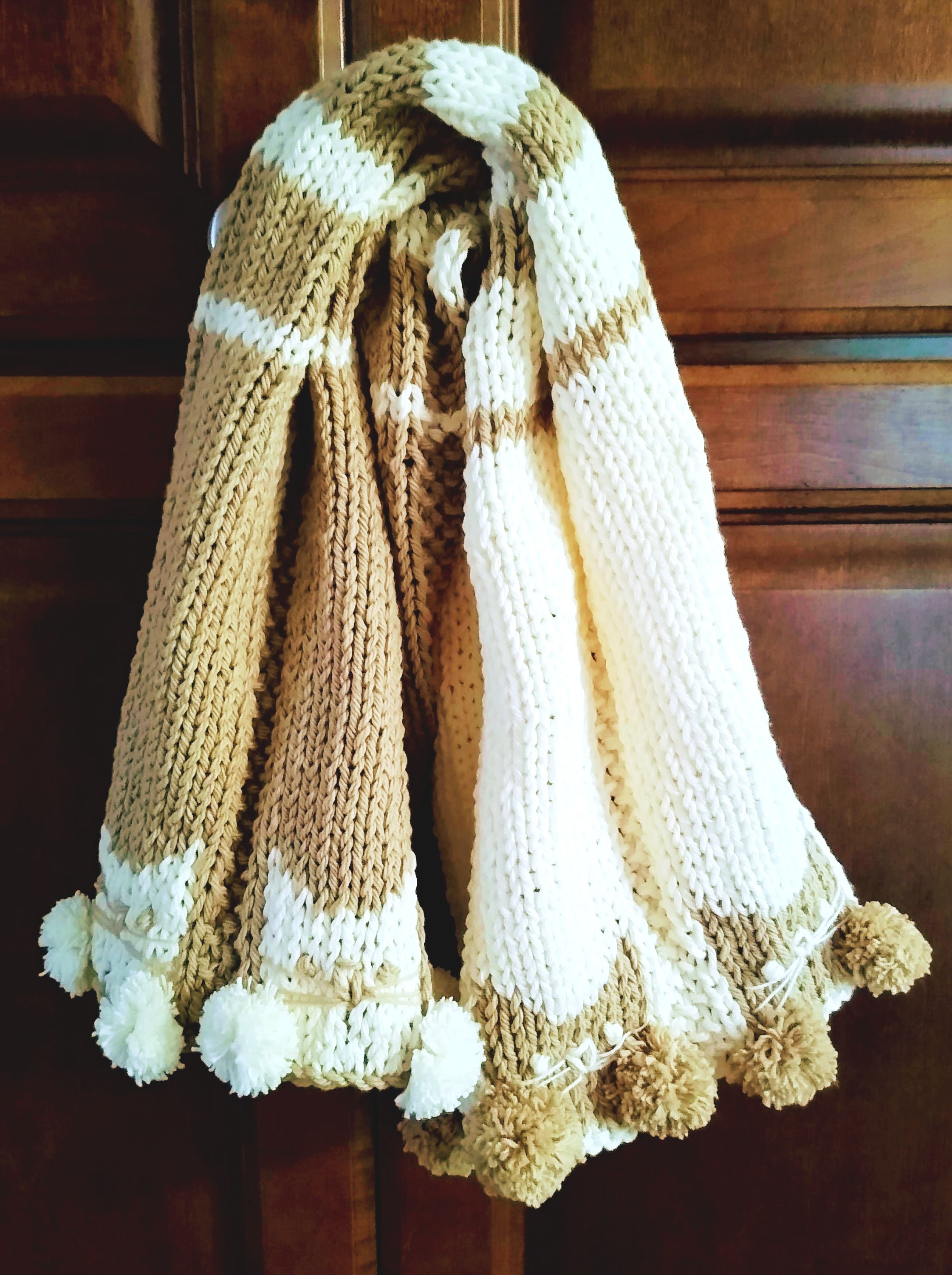 Kitty Paws Hand Towel Pattern (knit)