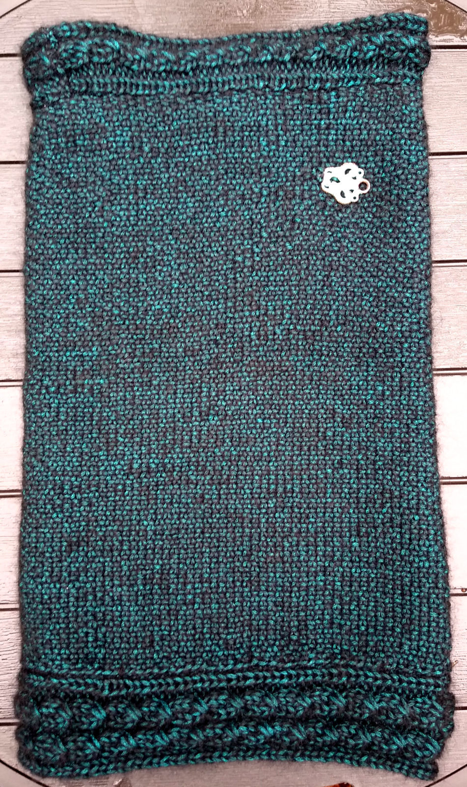 Thumbnail: Metalwork Infinity Wrap Pattern (knit)