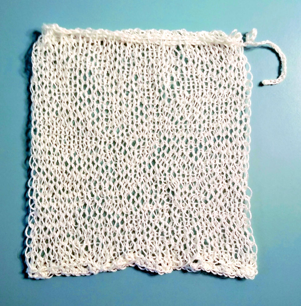Thumbnail: Cotton Squares & Mesh Bag Spa Set Pattern (knit)