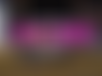 Співачка з окупованого Мелітополя зняла кліп на пісню "Парова машина"