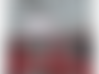 У Києві внаслідок обстрілу сильно пошкоджений ТРЦ «Блокбастер Молл», фото