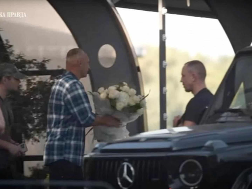 Мера Кличка помітили серед столичних забудовників під час приватної вечірки на Дніпрі