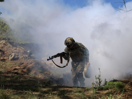 NYT: РФ вбила та поранила іноземних добровольців ударом по полігону біля Кропивницького