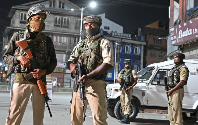 Фото: країна відправила на навчання 65 військових (Getty Images)