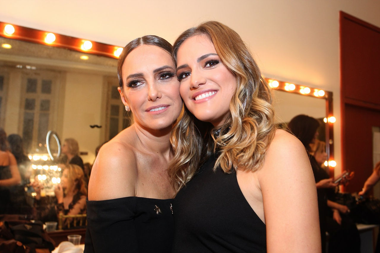 346Q9746- Georgia e Nicole Buffara