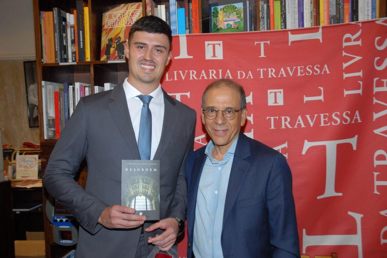 Pedro Bruzel e Leonardo de Souza Chaves.