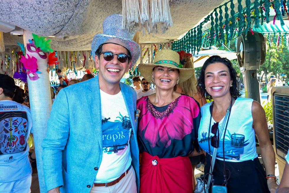 Netto Moreira, Magda Cotrofe e Adriana Moreira