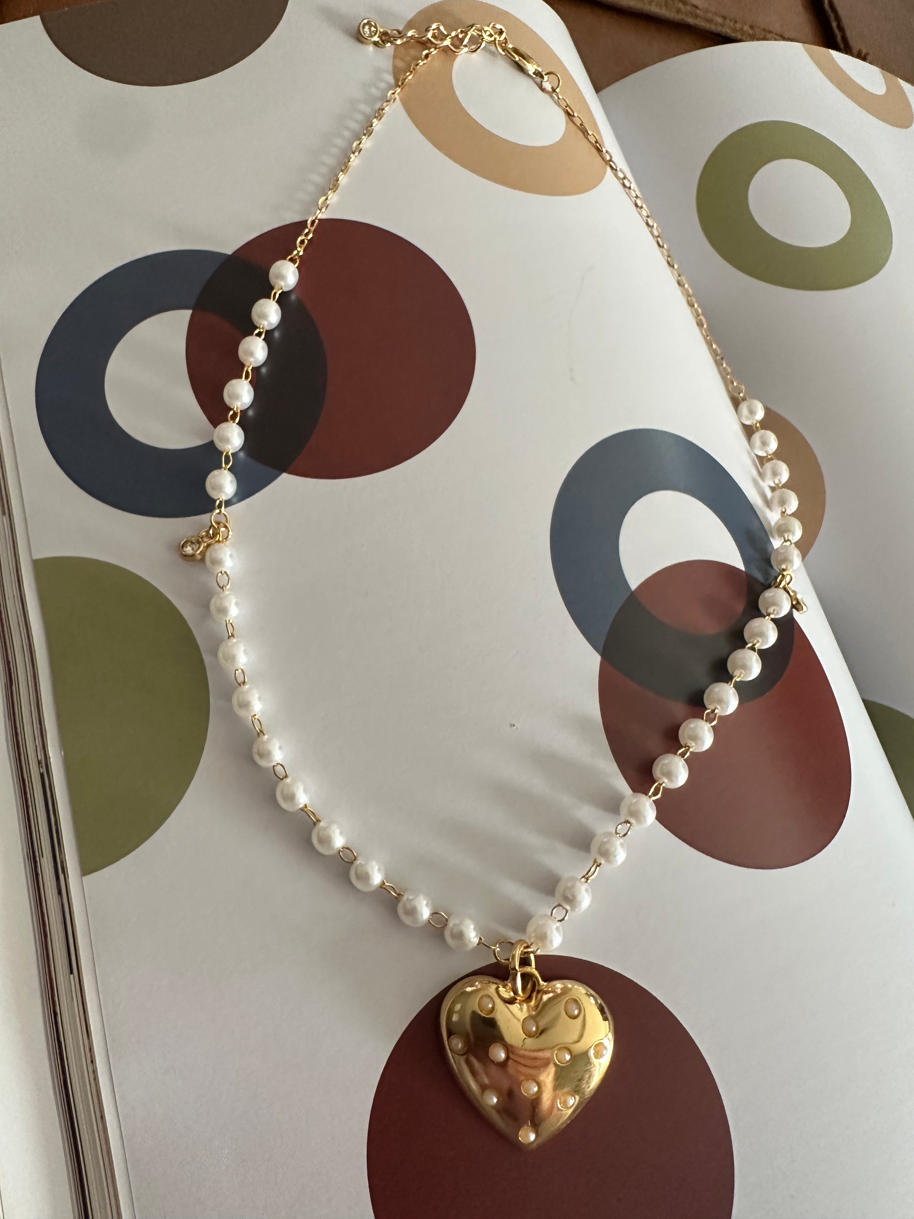 Colar Coração de Pérolas