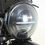 Miniature : lentille phare LED 7 pouces vue trois quart moto produit