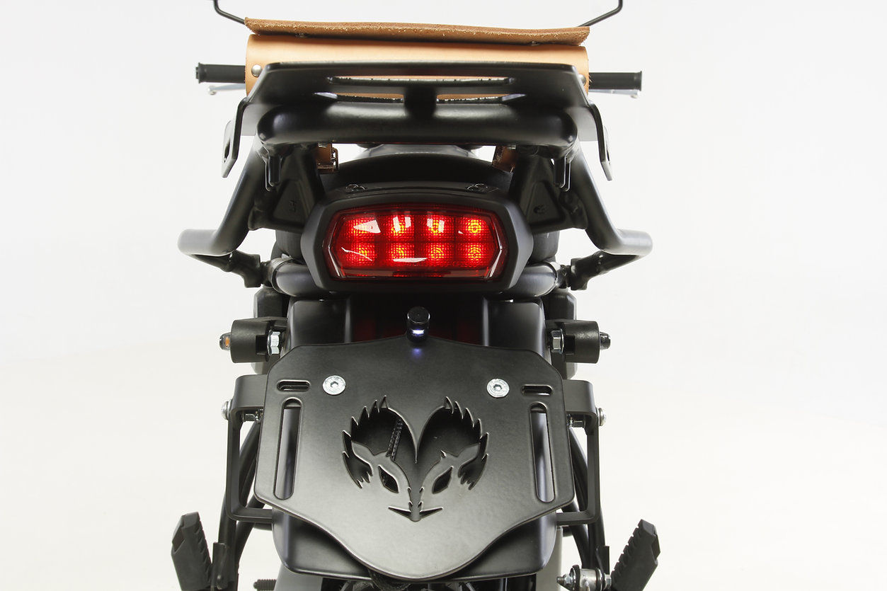 Support plaque immatriculation royal enfield himalayan 411 vue focus produit face