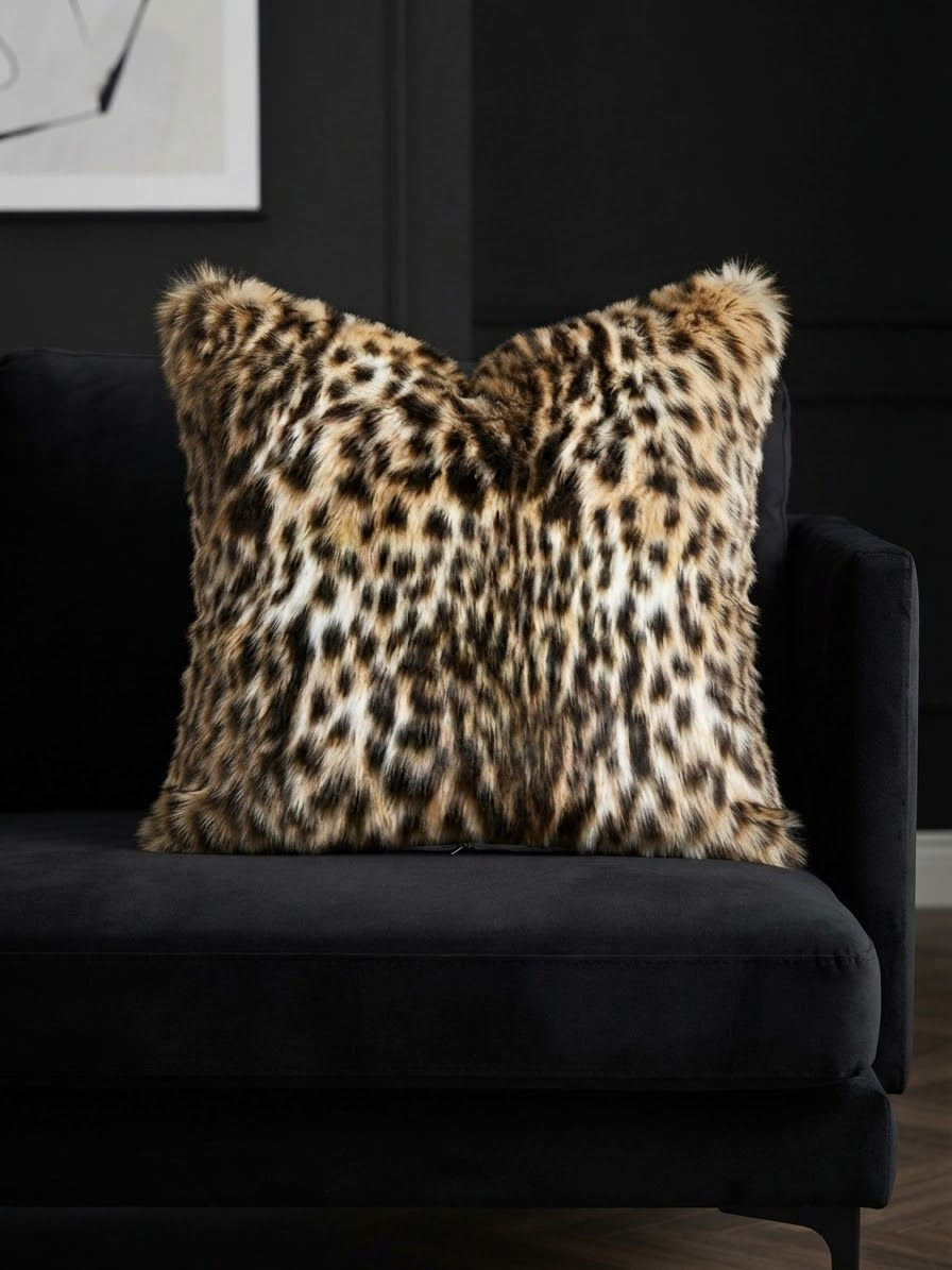 Leopar Kürklü Kırlent Kılıfı, 45cm.
