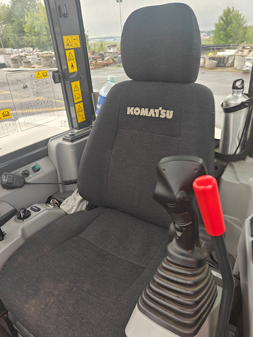 Miniatiūra: Komatsu PC80MR-5E0