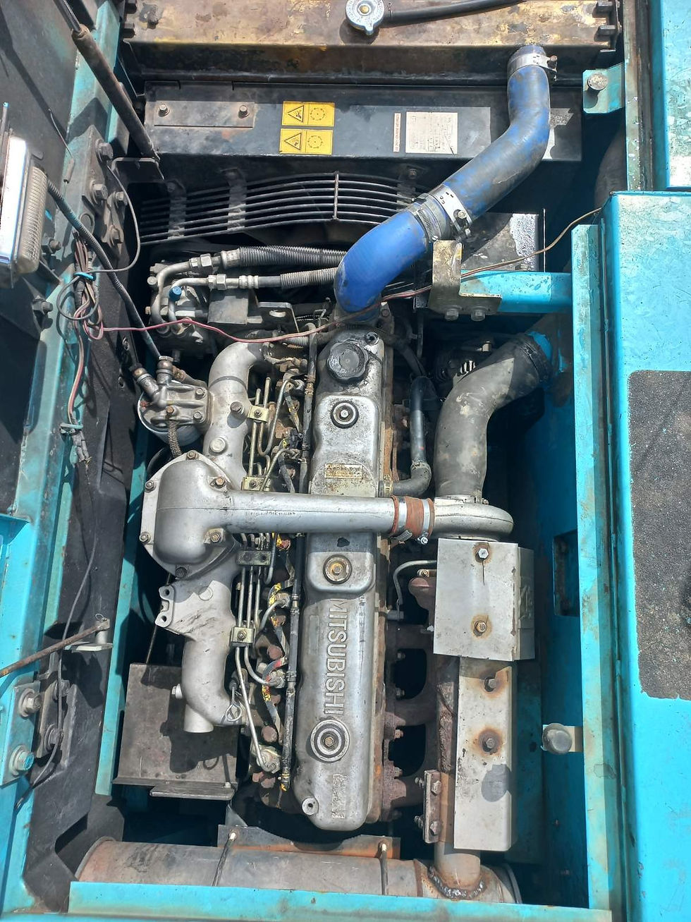 Miniatiūra: Kobelco SK235SR