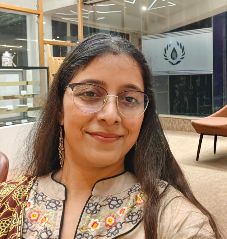 Writer: বিদিশা দত্ত, দুলীয়াজান