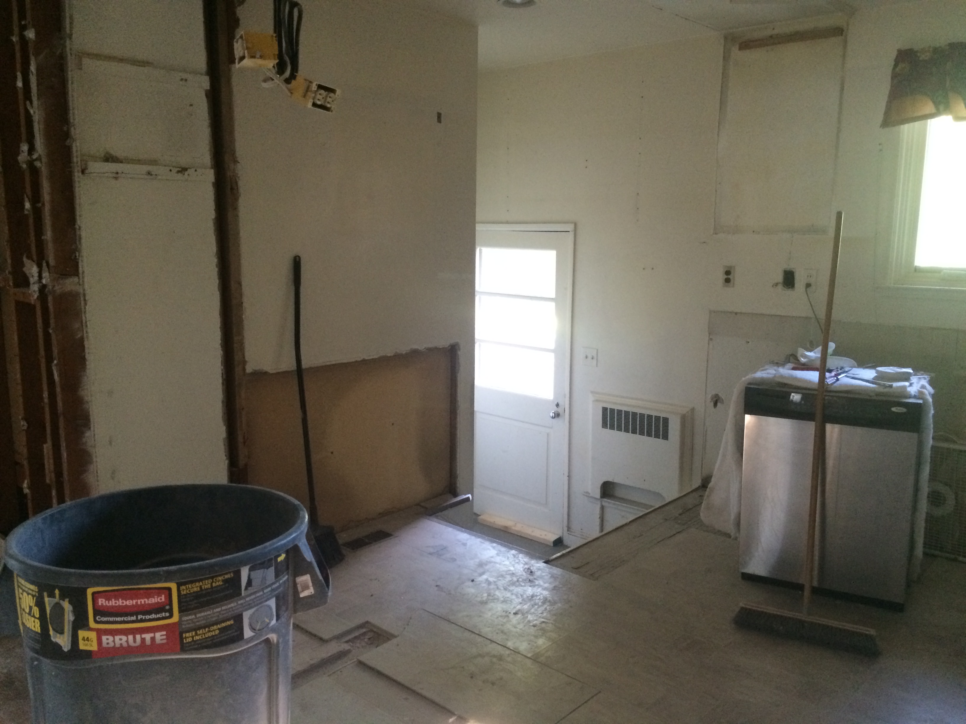 Kitchen BEFORE
