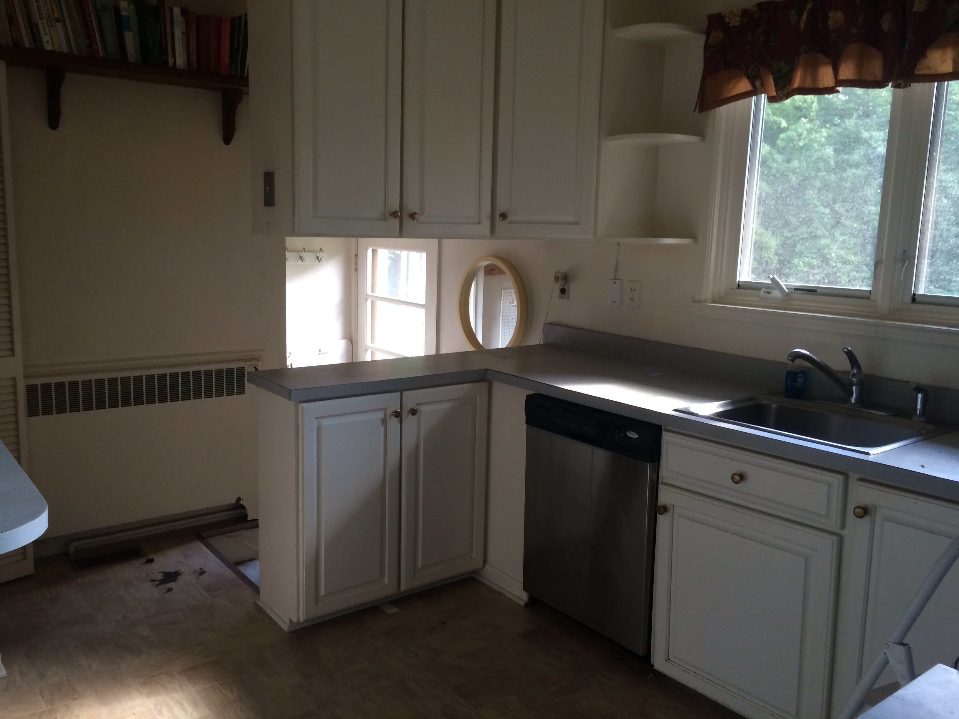 Kitchen BEFORE