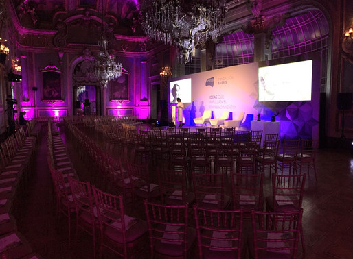 ¿Por qué iluminar correctamente tu evento corporativo?