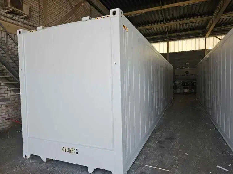 Thumbnail: 20ft Vernooy Refrigerated Shipping Container (20ft Reefer)